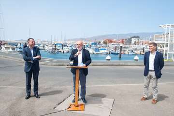  El Cabildo invertirá 1,6 millones en el Puerto de Taliarte para explotar su potencial pesquero, científico y deportivo/TA.